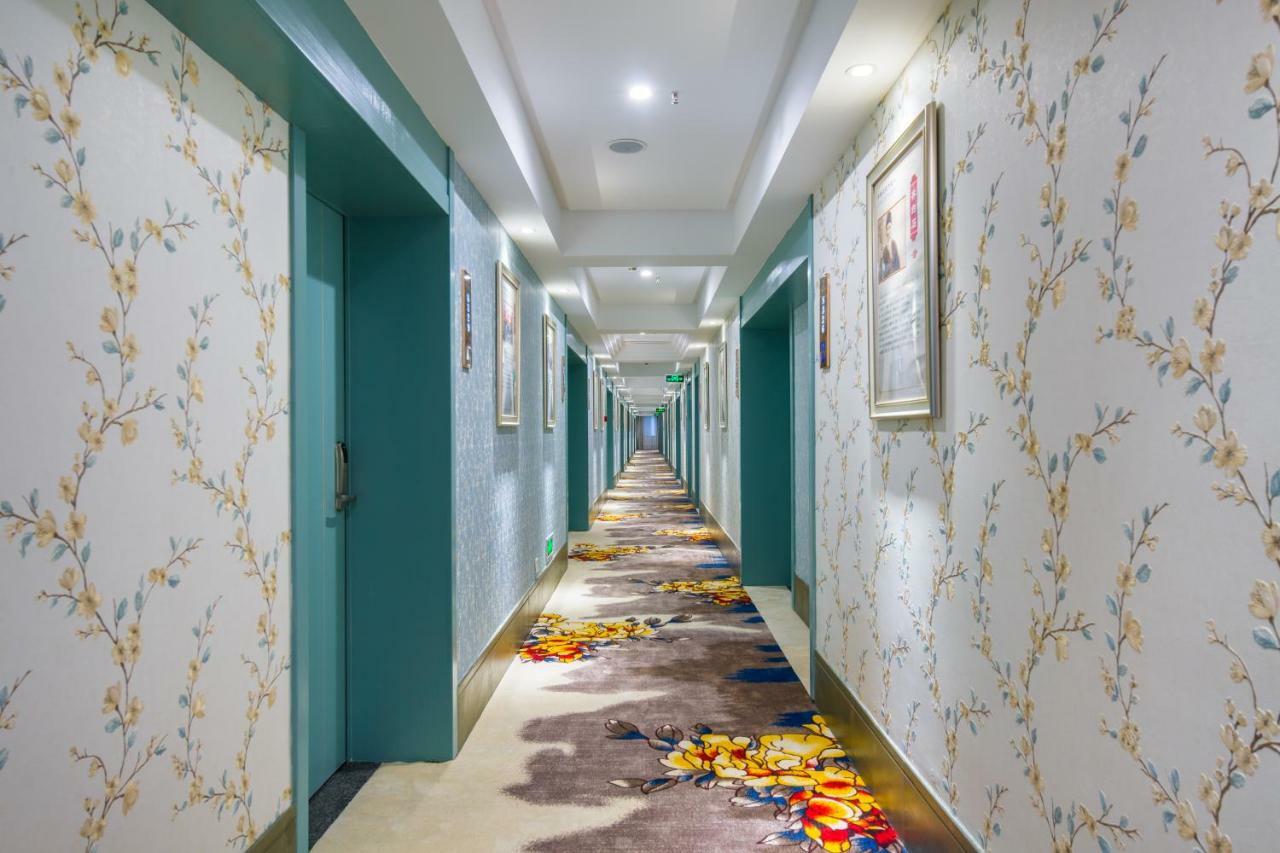 Yiwu Best Hotel Buitenkant foto